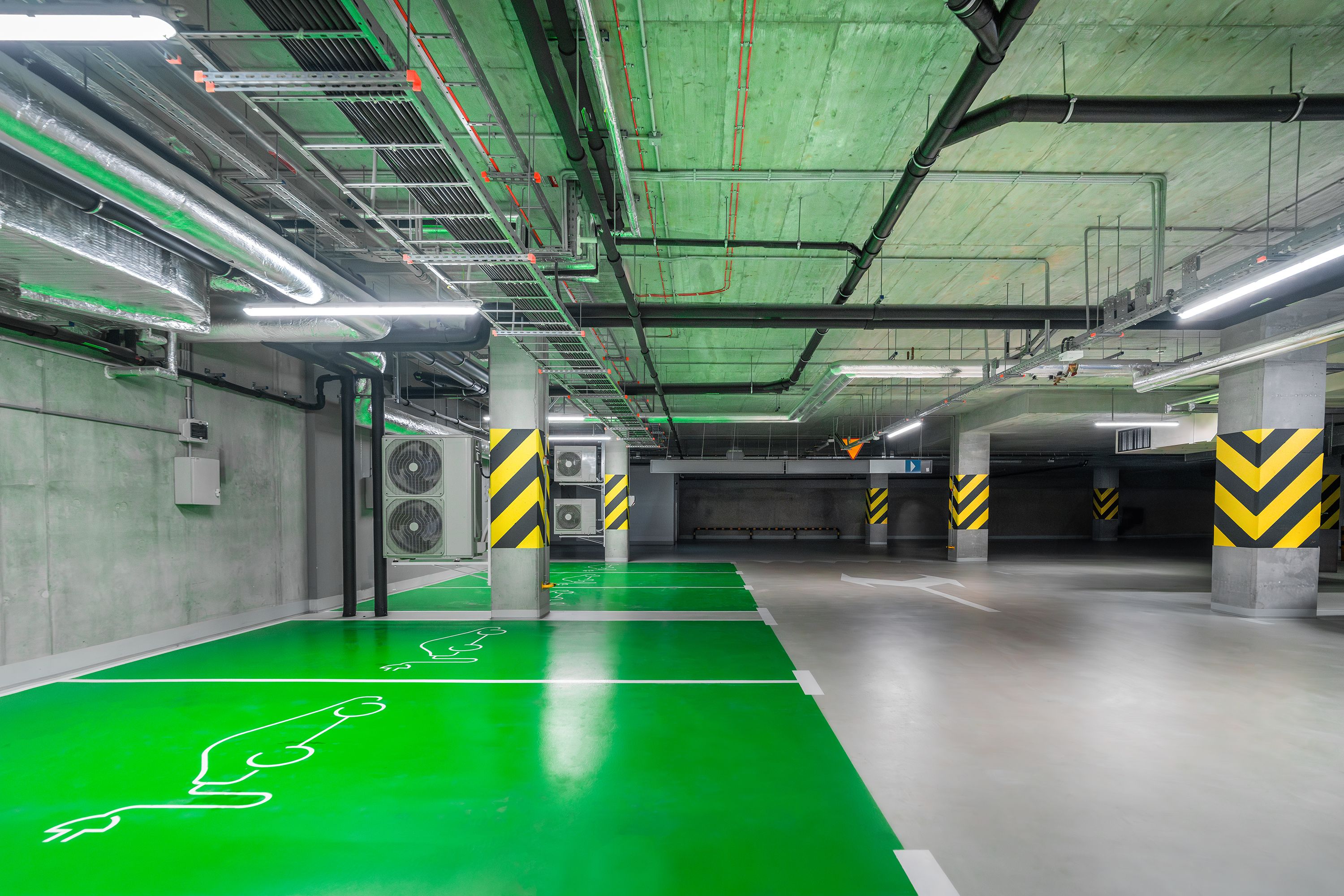 Recharge en habitat collectif : du droit à la prise au projet partagé, quelles options choisir ?
